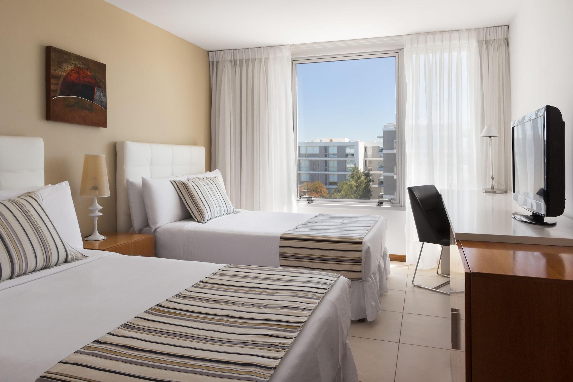 Real Colonia Hotel & Suites Colonia del Sacramento Exterior foto