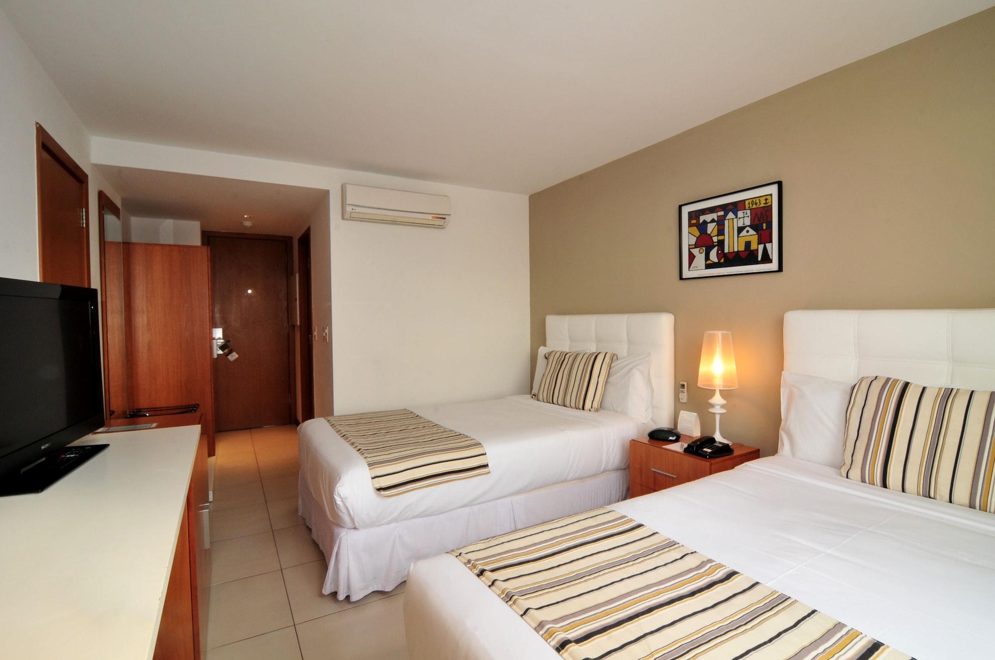 Real Colonia Hotel & Suites Colonia del Sacramento Exterior foto
