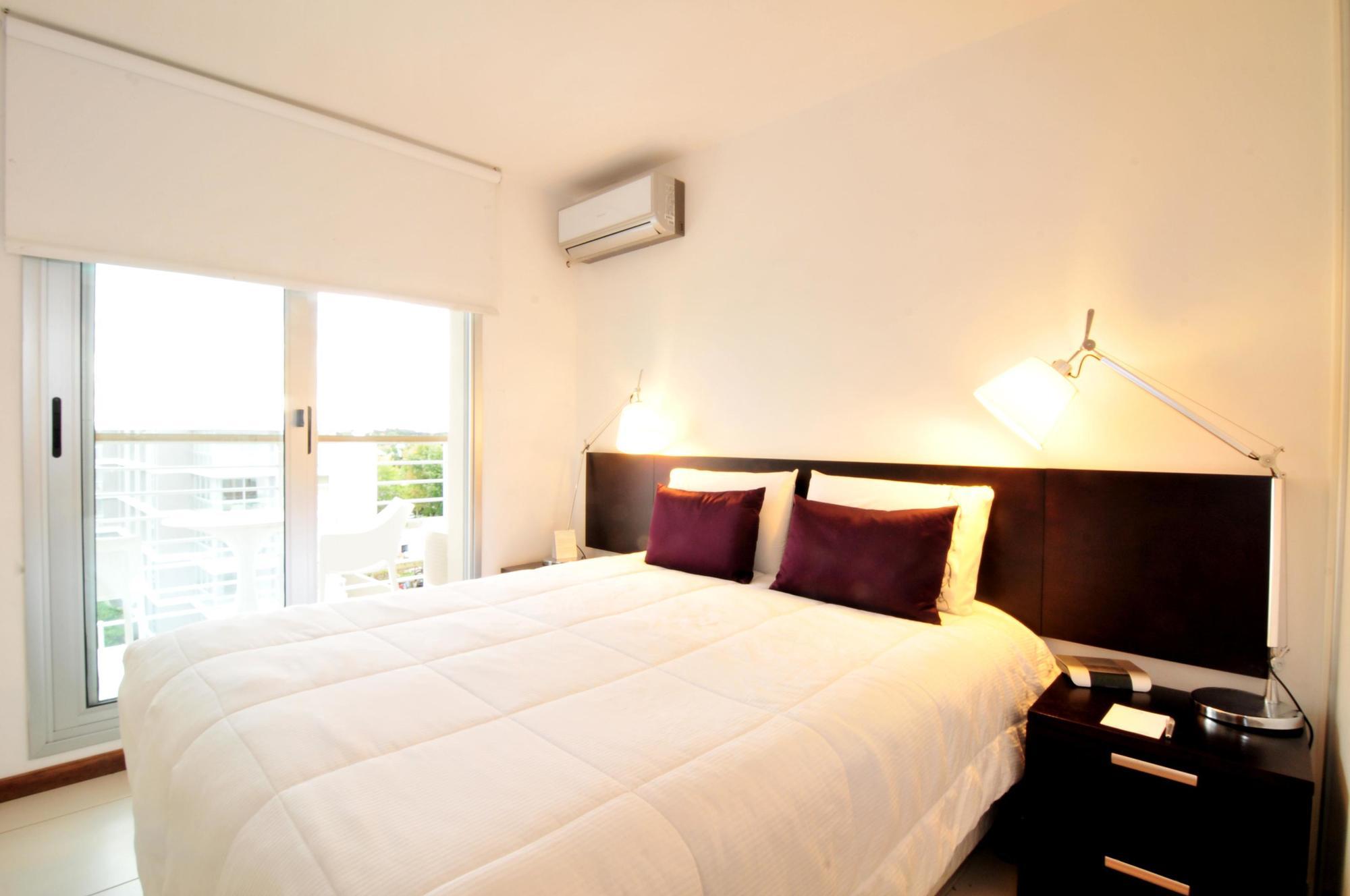 Real Colonia Hotel & Suites Colonia del Sacramento Exterior foto